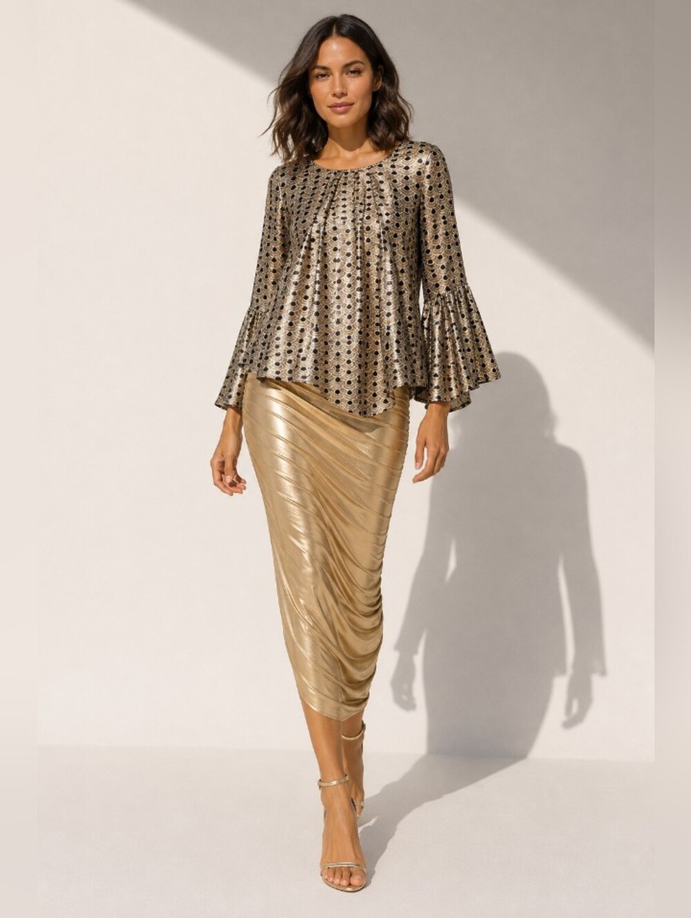 Michael Kors Scallop Design Black & Gold Metallic Bell SLEEVES Boho Tunic-Size M